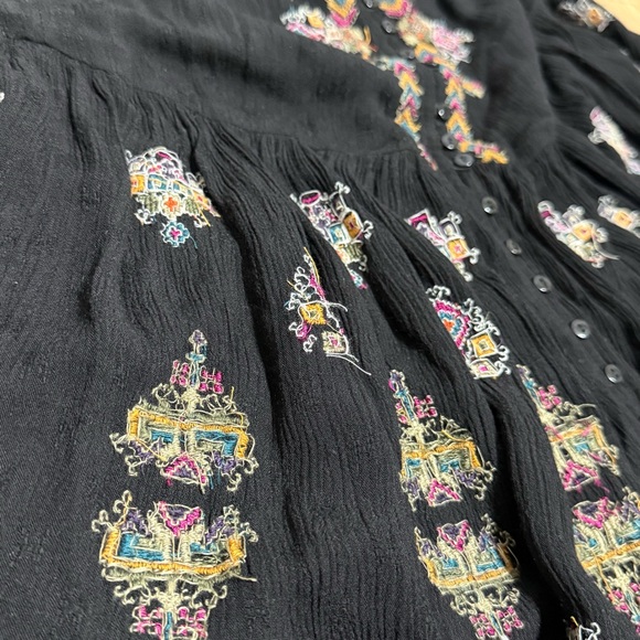 Free People Arianna Tunic Top Sz large Peasant Boho Embroidered Crinkled - Picture 14 of 16